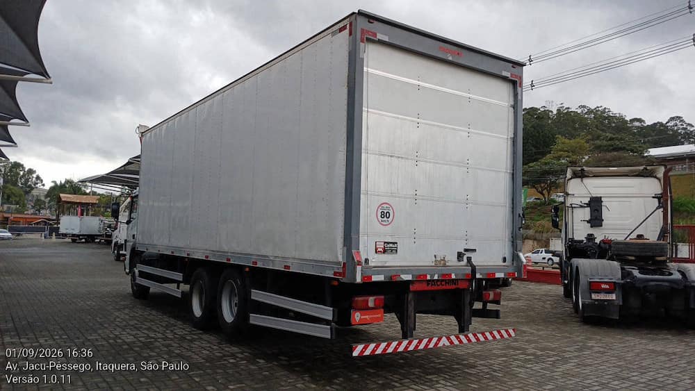 MERCEDES-BENZ ATEGO 2426