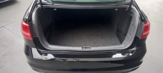 Volkswagen Jetta 2.0 Comfortline Tiptronic (Flex)