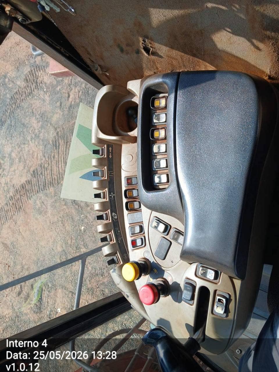 CASE 8810