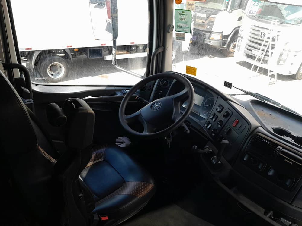 Mercedes-Benz Axor 3344 S (6X4)