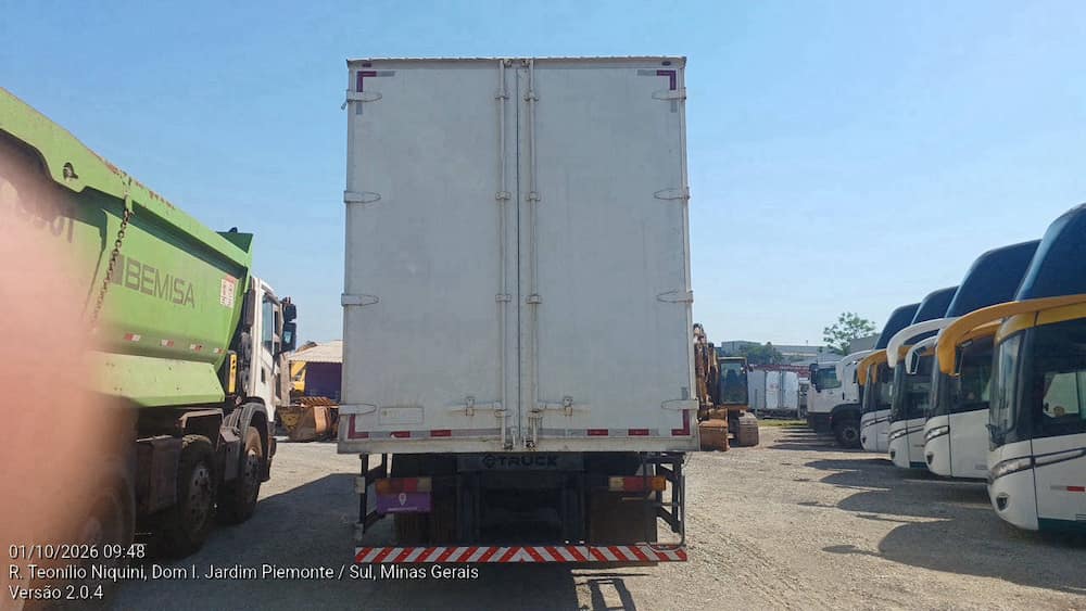 MERCEDES-BENZ ATEGO 2426