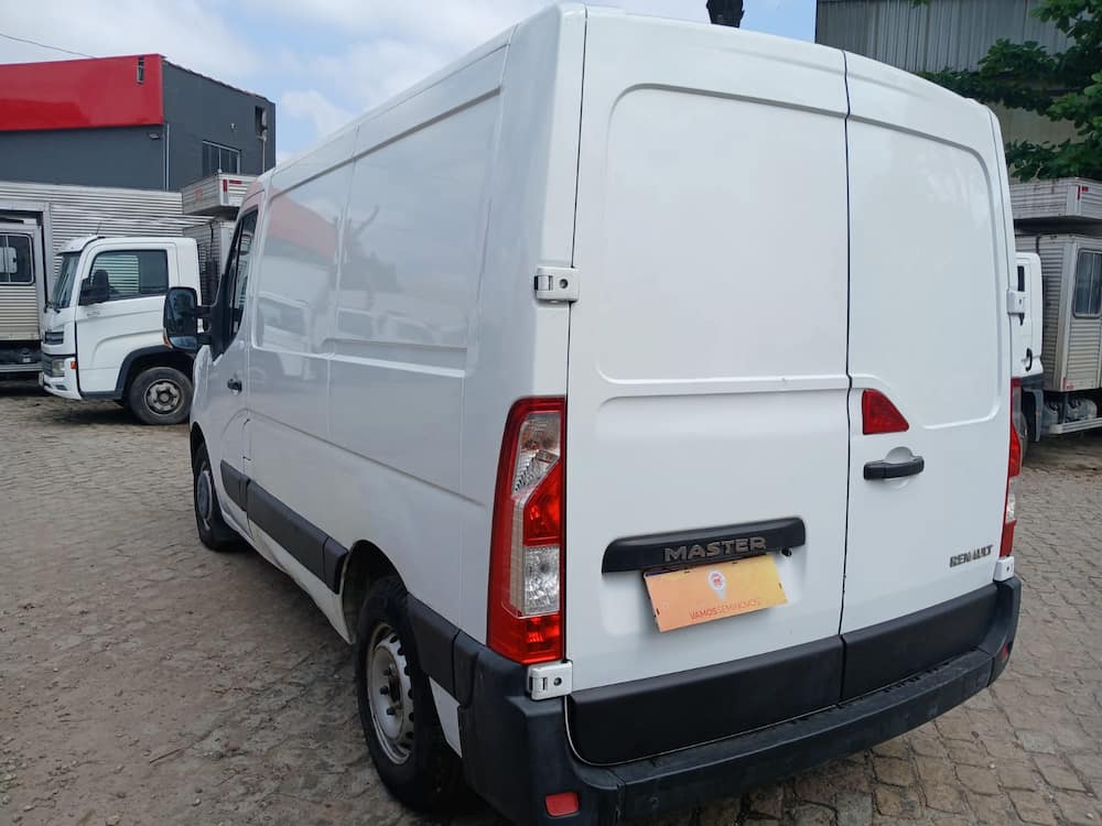 RENAULT MASTER FUR L1H1