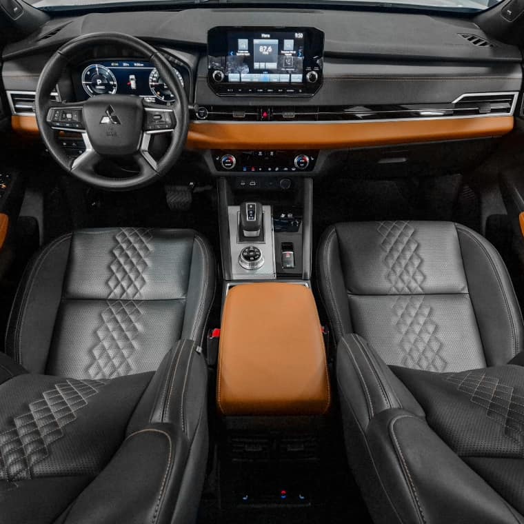 Mitsubishi OUTLANDER 2.4 PHEV SIGNATURE S-AWC DHT 2025/2026