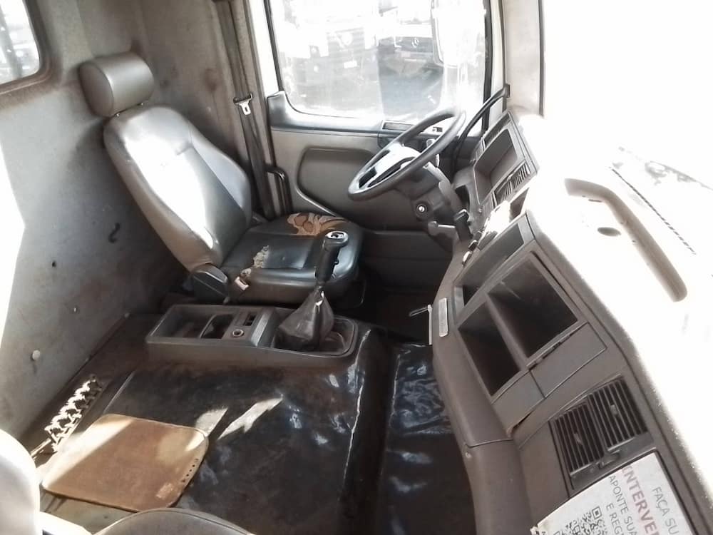 VOLKSWAGEN 26.280 CRM 6X4