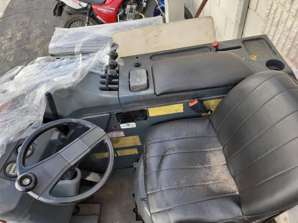 TOYOTA EMPILHADEIRA 6FBRE16
