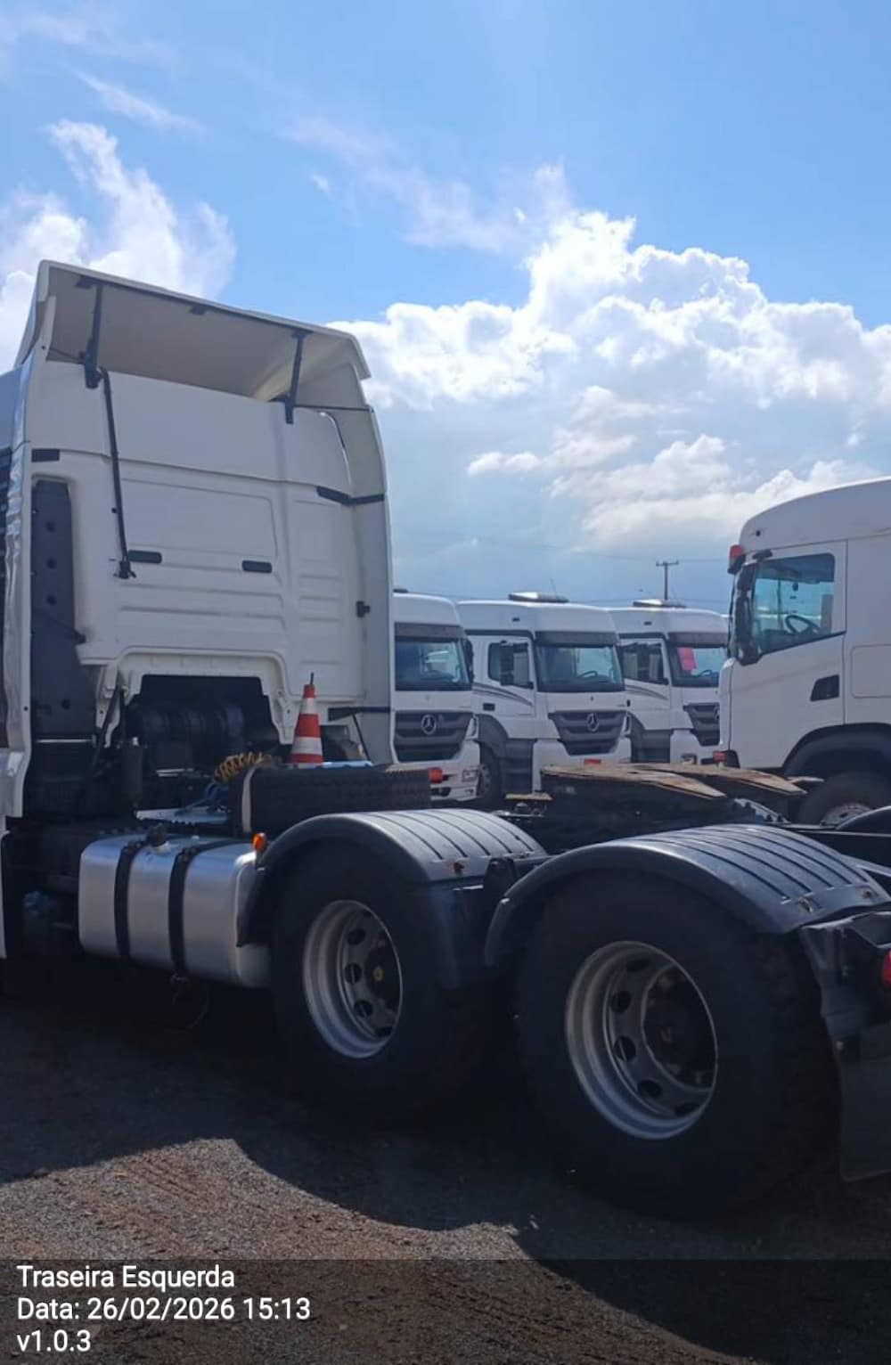 Volkswagen Meteor 29.520 6x4 2p (diesel)(E5)