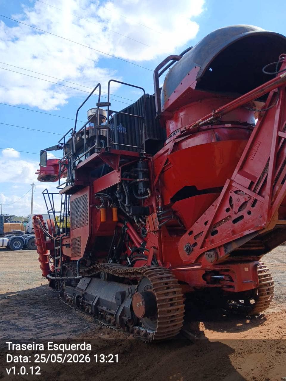 CASE 8810