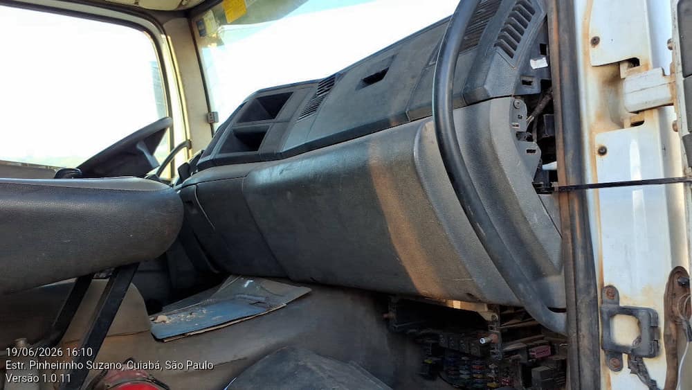 VOLKSWAGEN 26.280 CRM 6X4