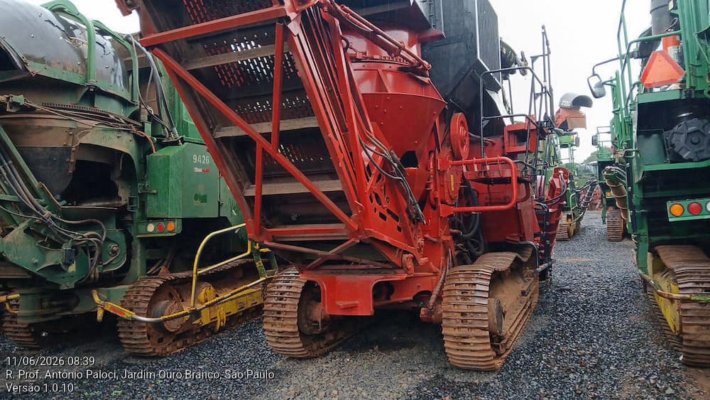 CASE 8810