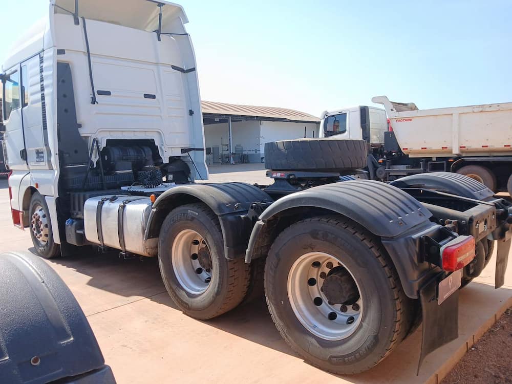 Volkswagen Meteor 29.520 6x4 2p (diesel)(E5)