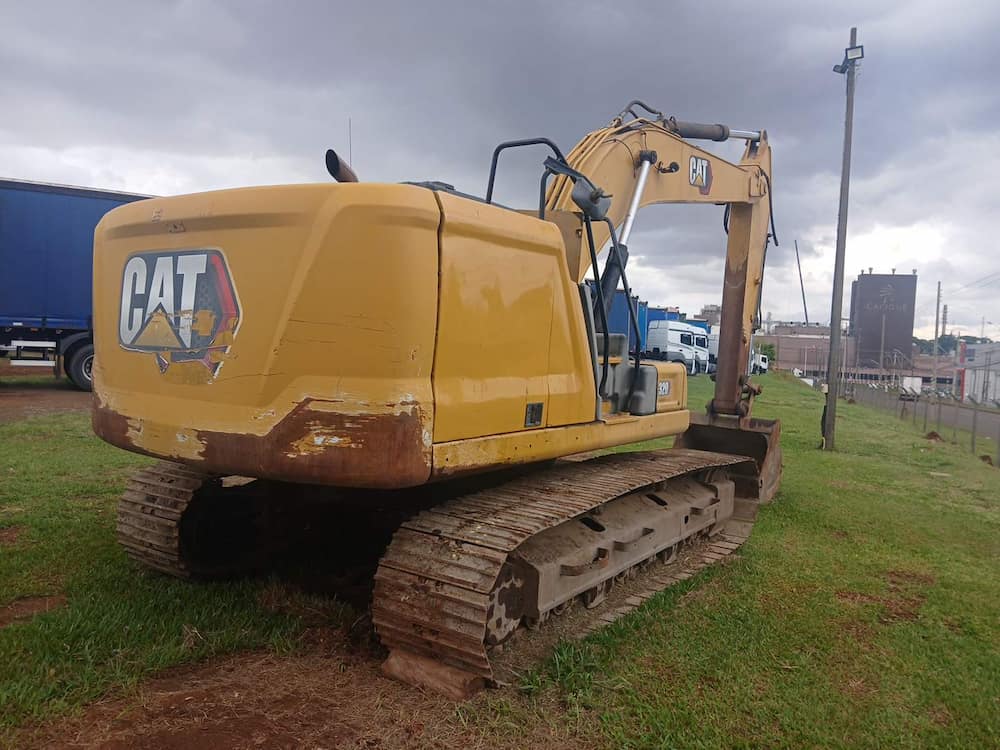 CATERPILLAR CAT 320