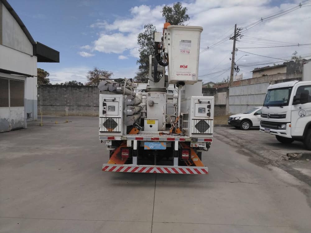 VOLKSWAGEN 8.160 DELIVERY 4X2