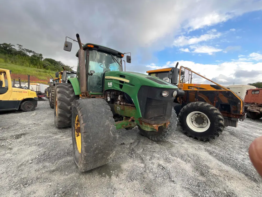 JOHN DEERE 7195J