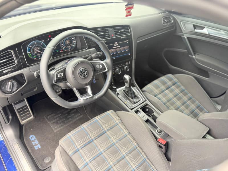 Volkswagen Golf GTE TSI 1.4 16V Híbrido AUT 2020