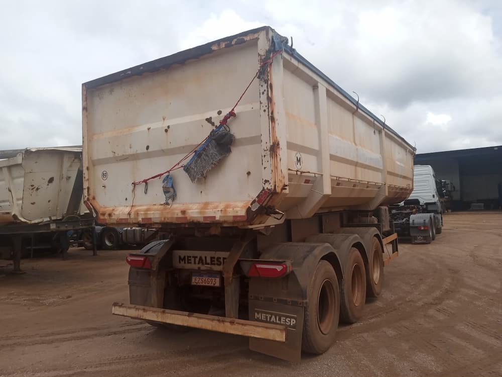METALESP SR BASCULANTE