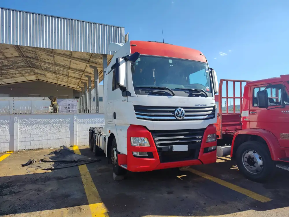 Volkswagen Meteor 29.520 6x4 2p (diesel)(E5)