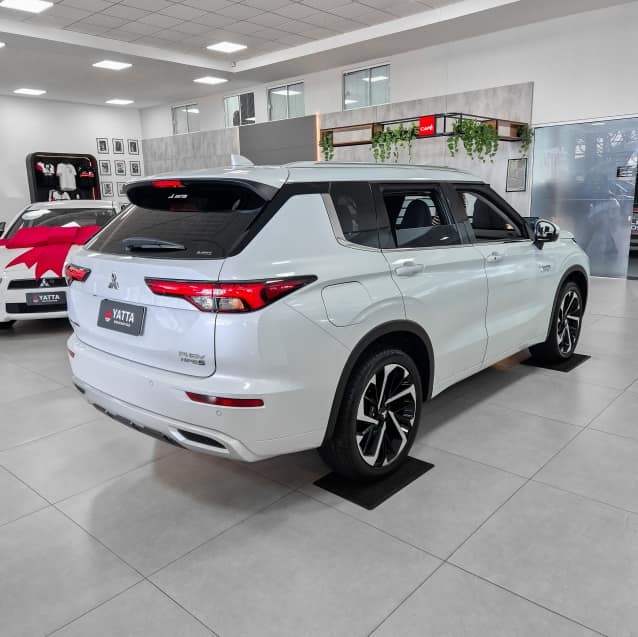Mitsubishi OUTLANDER 2.4 PHEV HPE-S S-AWC DHT 2025/2026