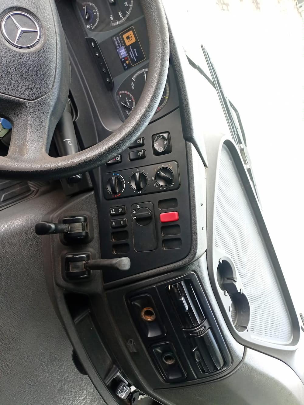 Mercedes-Benz Axor 3344 S (6X4)