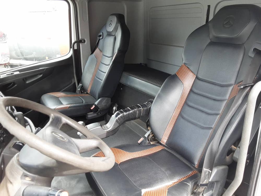 Mercedes-Benz Axor 3344 S (6X4)