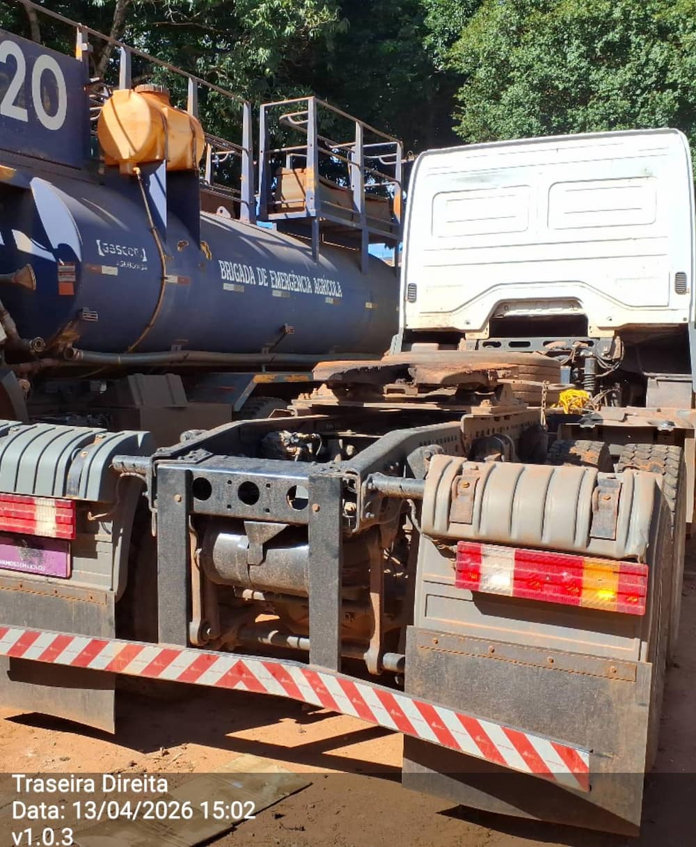 Mercedes-Benz Axor 3344 S (6X4)