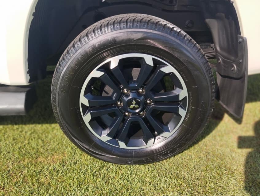 Mitsubishi L200 TRITON 2.4 16V TURBO DIESEL SPORT HPE CD 4P 4X4 AUTOMÁTICO