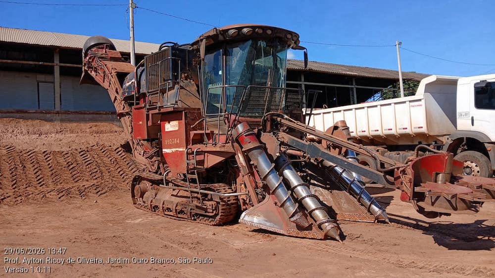 CASE 8810