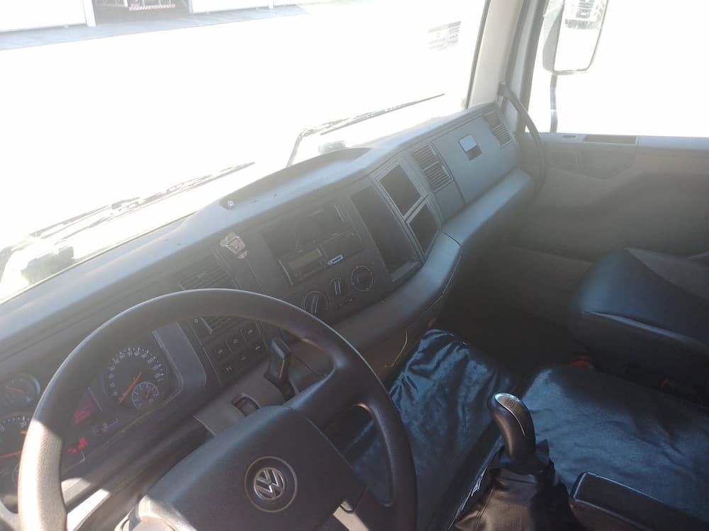 Volkswagen 33.460 Constellation 6x4 2p (diesel)(E5)