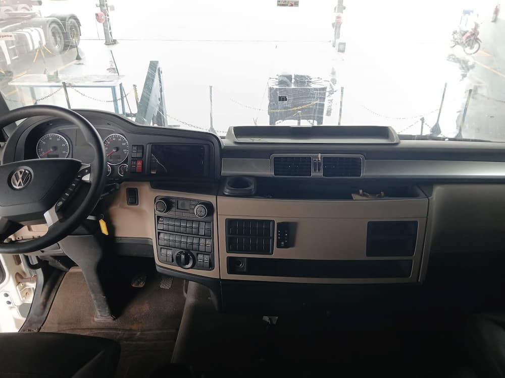 Volkswagen Meteor 29.520 6x4 2p (diesel)(E5)