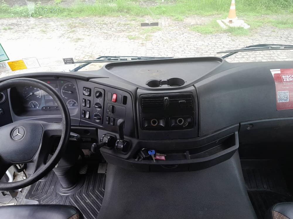 Mercedes-Benz Axor 3344 S (6X4)