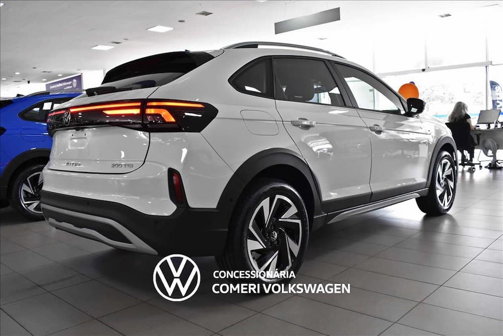 2027 VOLKSWAGEN NIVUS 1.0 200 TSI TOTAL FLEX HIGHLINE AUTOMÁTICO