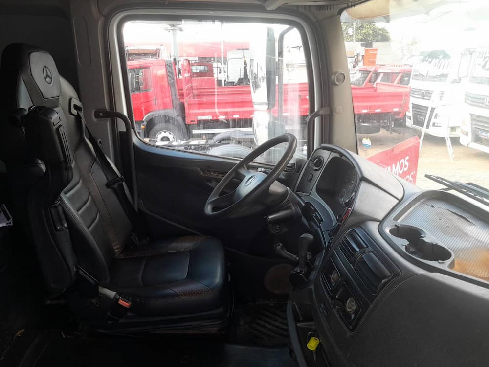 Mercedes-Benz Axor 3344 S (6X4)