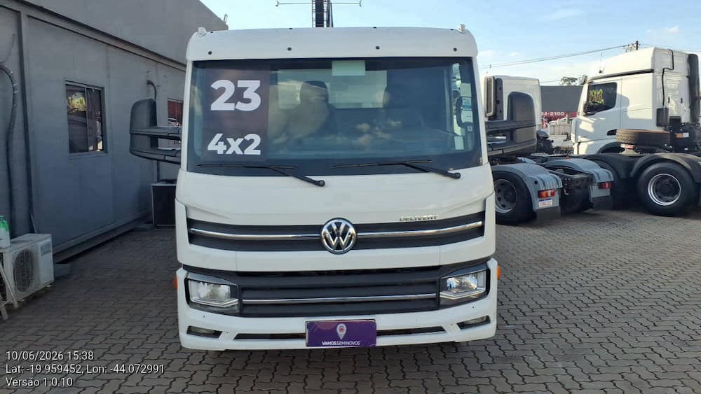 VOLKSWAGEN 11-180 DELIVERY 2P DIESEL E5