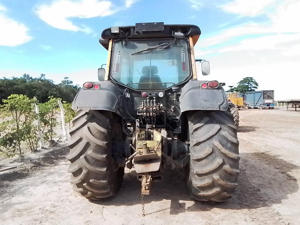 VALTRA BH 210I HIFLOW