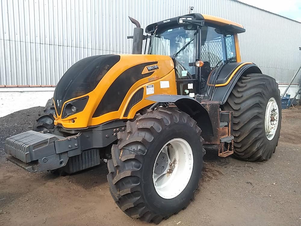 VALTRA BH 224 HiTECH