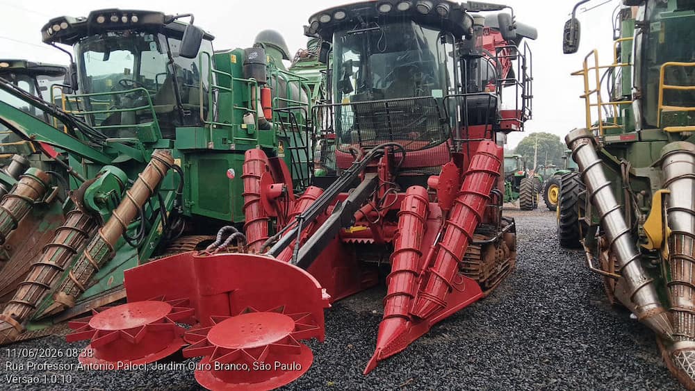 CASE 8810