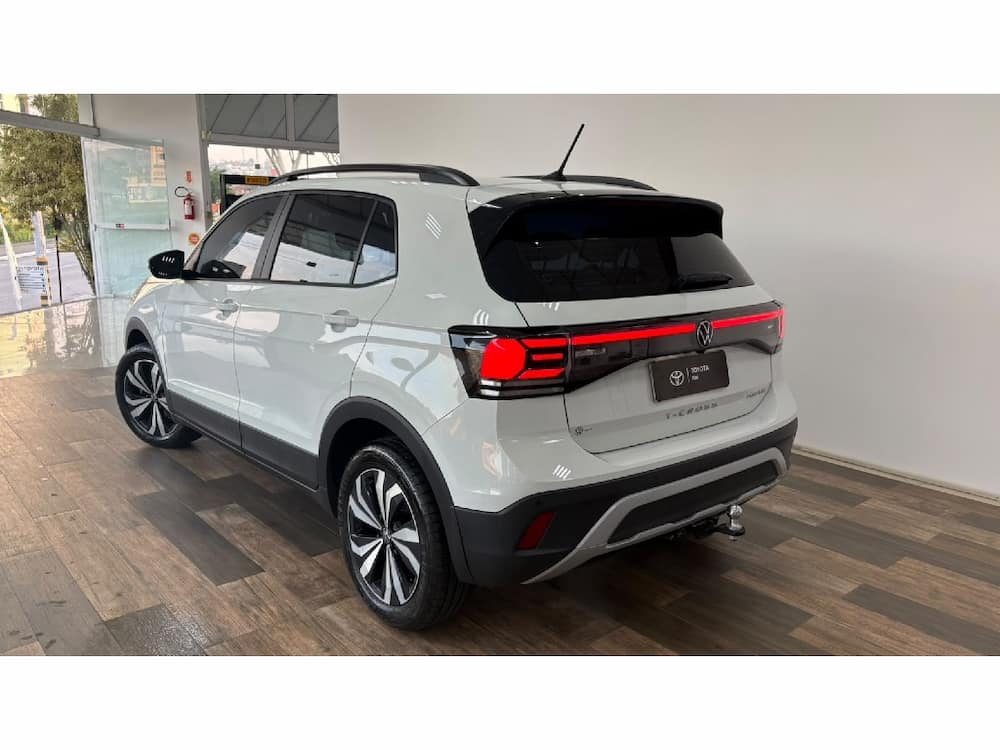 VOLKSWAGEN T-CROSS 1.0 200 TSI TOTAL FLEX AUTOMÁTICO