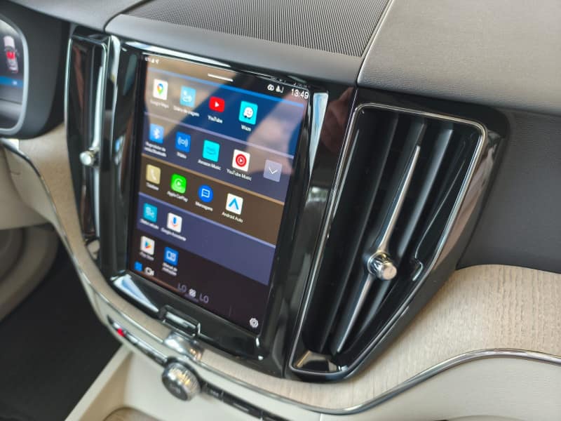 VOLVO XC 60 T8 PLUS HÍBRIDO 2024