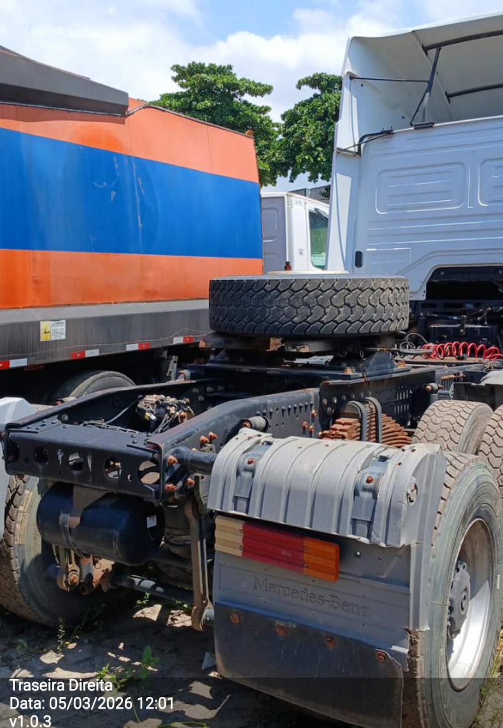 Mercedes-Benz Axor 3344 S (6X4)