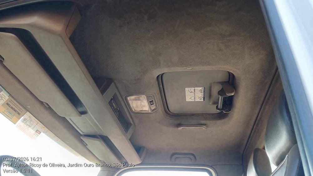 VOLKSWAGEN 11-180 DELIVERY 2P DIESEL E5