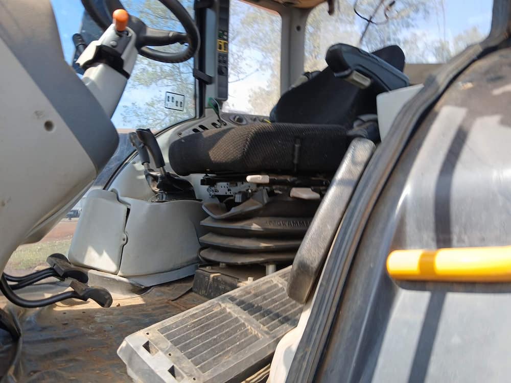 VALTRA BH 224 HiTECH