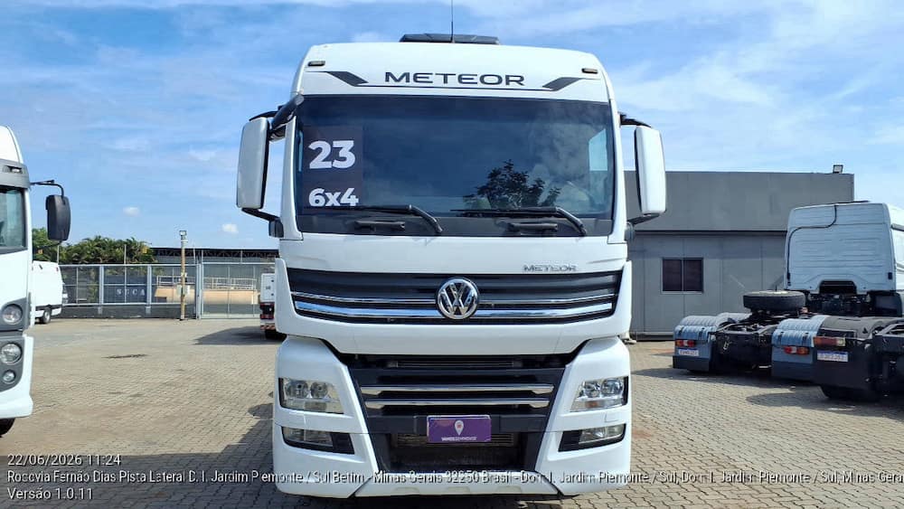 VOLKSWAGEN 29.520 METEOR 6X4
