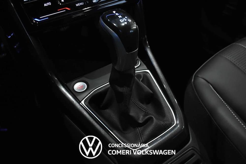 2027 VOLKSWAGEN T-CROSS 1.4 250 TSI TOTAL FLEX HIGHLINE AUTOMÁTICO