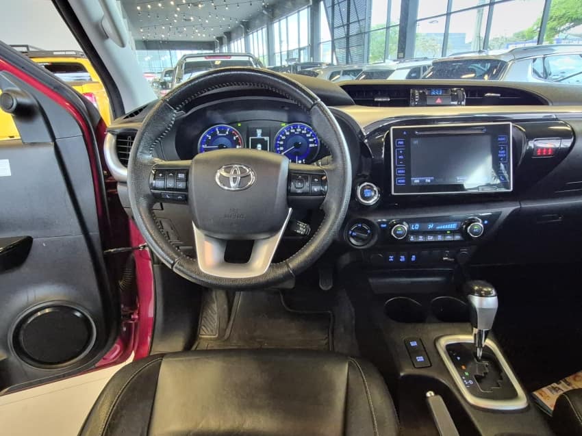 Toyota HILUX 2.8 SRX 4X4 CD 16V DIESEL 4P AUTOMÁTICO 2016/2017