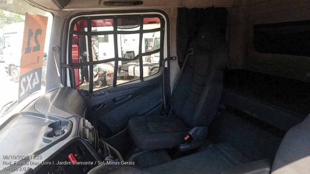 MERCEDES-BENZ AXOR 2041 LS