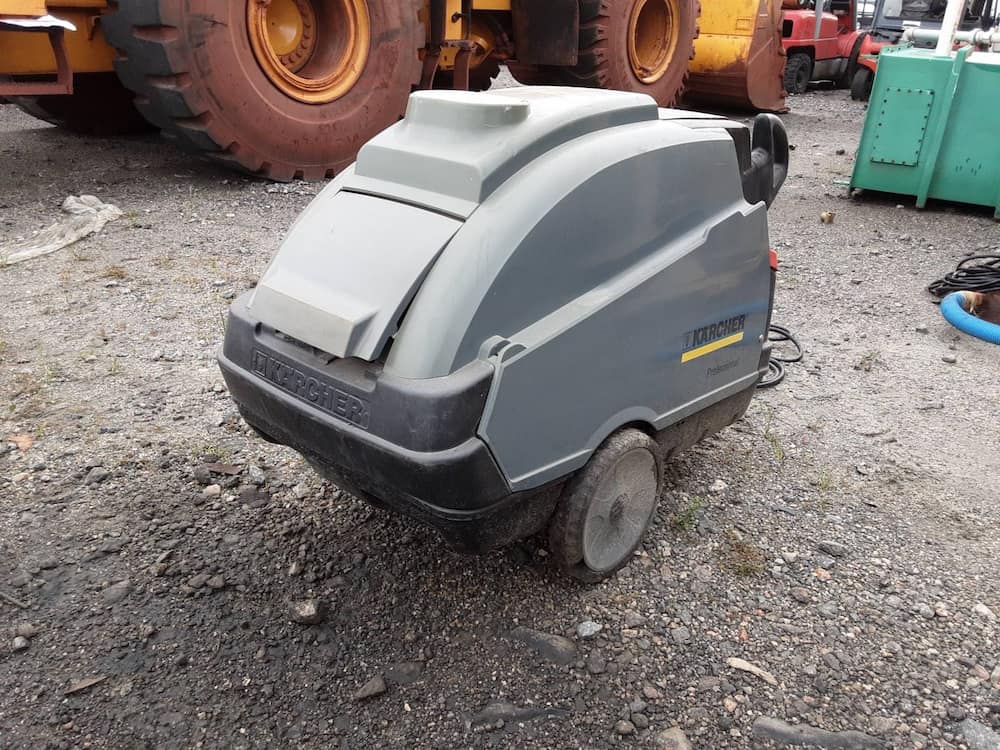 KARCHER LAVADORA DE PISO A.P