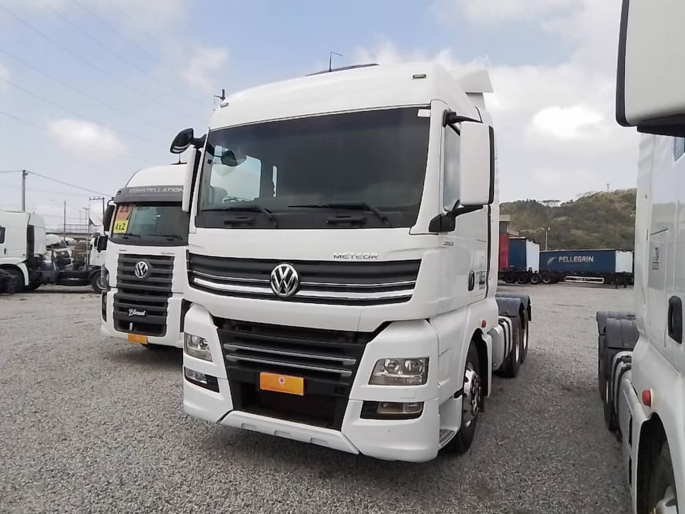 Volkswagen Meteor 29.520 6x4 2p (diesel)(E5)
