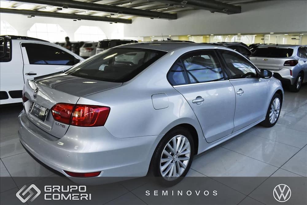 2013 VOLKSWAGEN JETTA 2.0 TSI HIGHLINE 211CV GASOLINA 4P TIPTRONIC