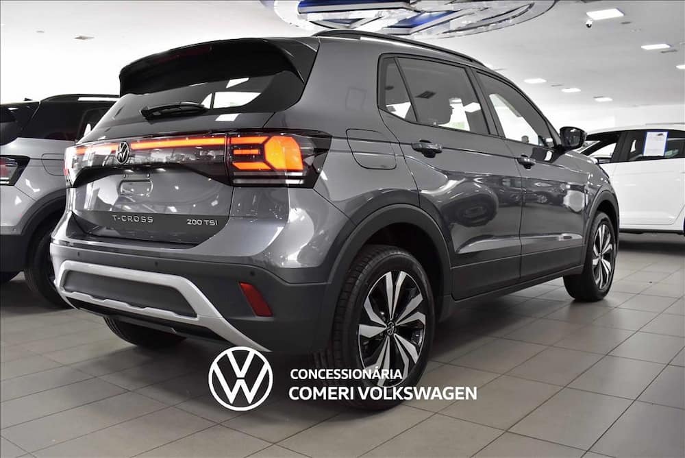 2026 VOLKSWAGEN T-CROSS 1.0 200 TSI TOTAL FLEX AUTOMÁTICO