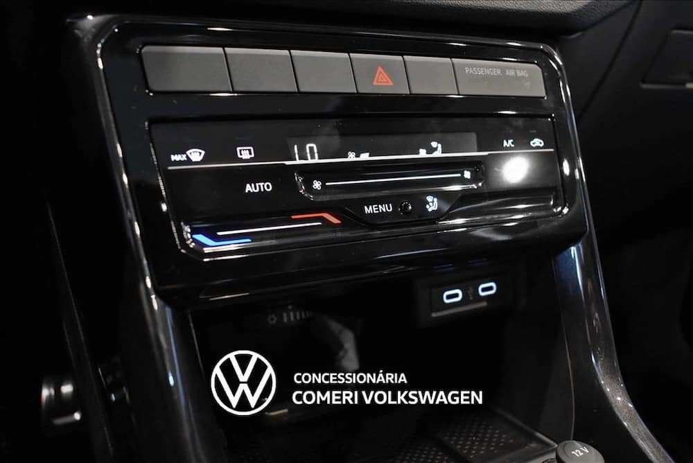 2027 VOLKSWAGEN T-CROSS 1.4 250 TSI TOTAL FLEX EXTREME AUTOMÁTICO
