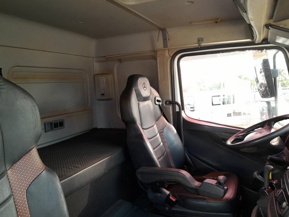 Mercedes-Benz Axor 3344 S (6X4)